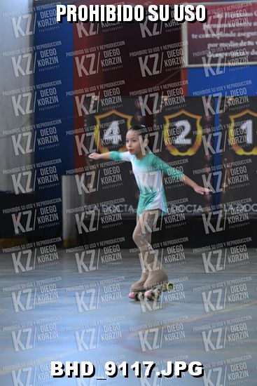 CAT 9 PATINADOR 6