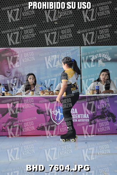 CAT 10 PATINADOR 06